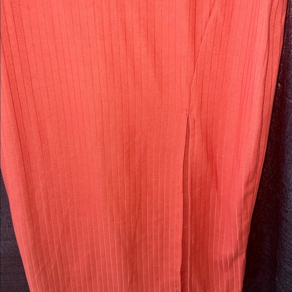 Rust slit dress 👗 - Picture 6 of 7